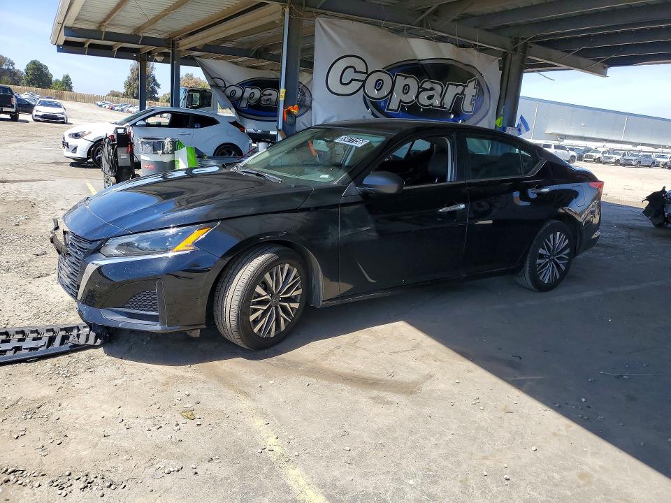55471156 :رقم المزاد ، 1N4BL4DV2SN391046 vin ، 2025 Nissan Altima مزاد بيع