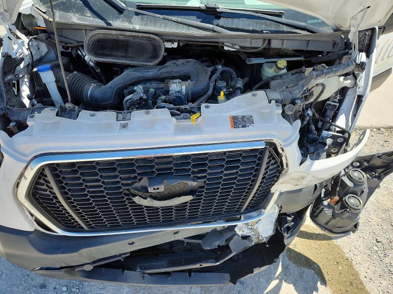 63493596 :رقم المزاد ، 1FTBR1Y83NKA30247 vin ، 2022 Ford Transit مزاد بيع