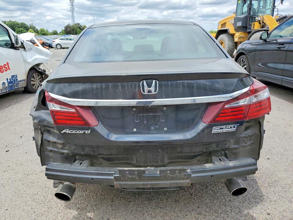 Продажа на аукционе авто 2017 Honda Accord, vin: 1HGCR2F11HA230927, номер лота: 54046526