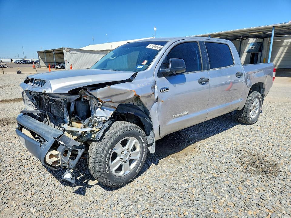 Продаж на аукціоні авто 2017 Toyota Tundra, vin: 5TFDW5F17HX597423, номер лоту: 57561076