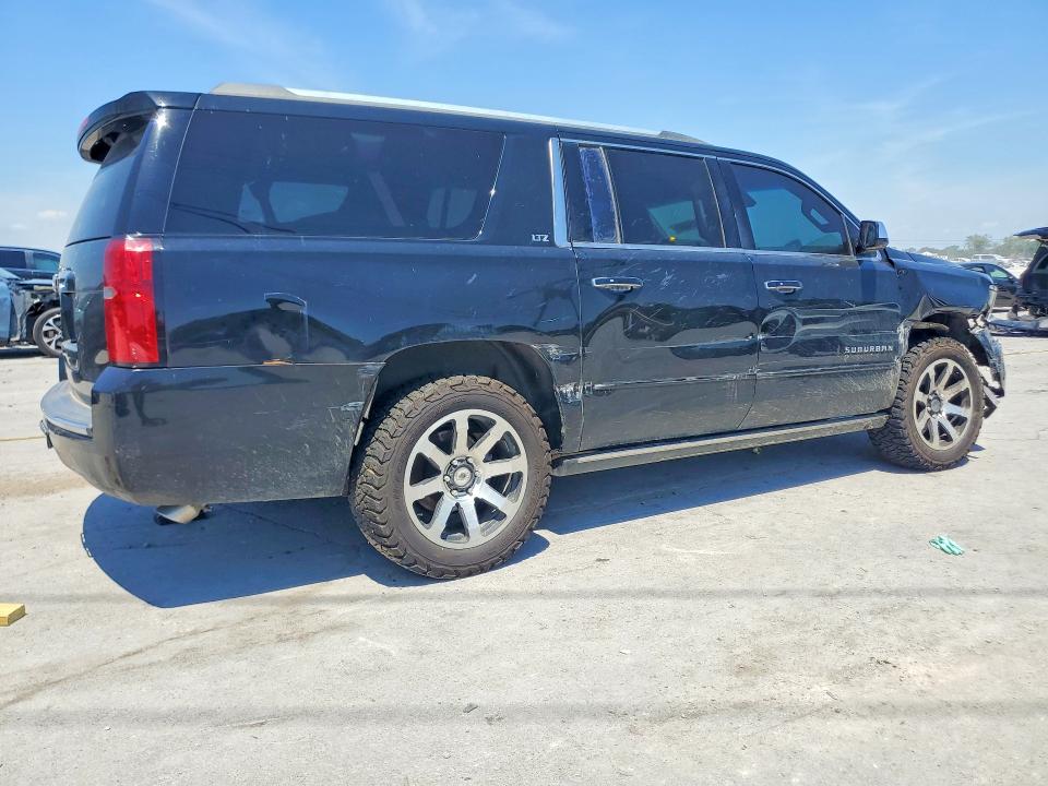 55854686 :رقم المزاد ، 1GNSKKKC8FR207589 vin ، 2015 Chevrolet Suburban مزاد بيع