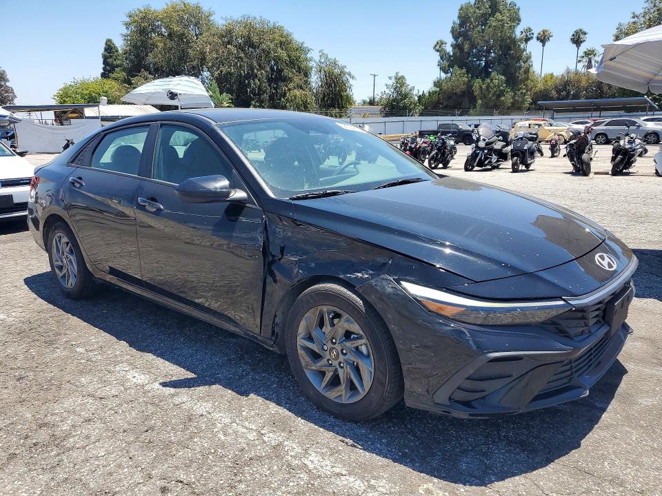 2024 Hyundai Elantra მანქანა იყიდება აუქციონზე, vin: KMHLM4DJ9RU103107, აუქციონის ნომერი: 58924516
