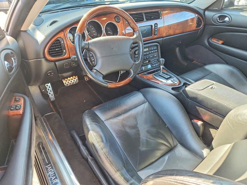2005 Jaguar Xkr მანქანა იყიდება აუქციონზე, vin: SAJDA42B753A41580, აუქციონის ნომერი: 54168556