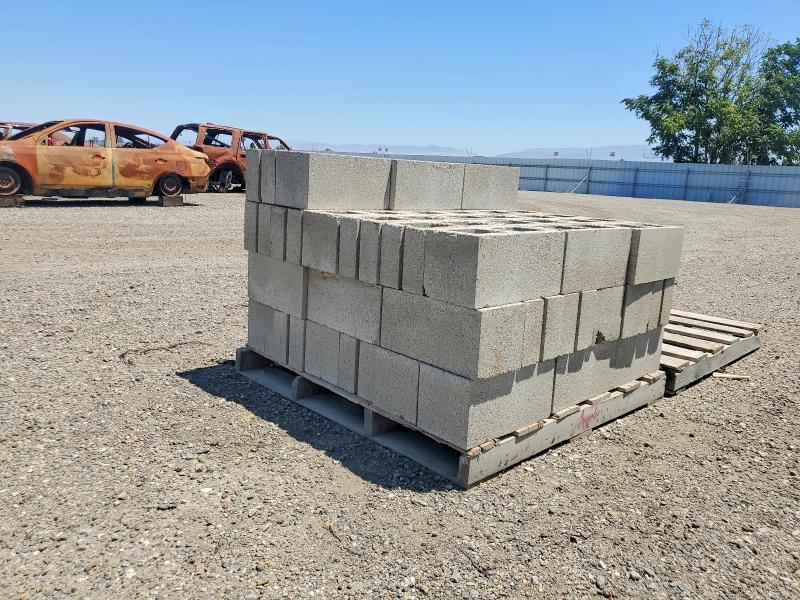 Продажа на аукционе авто 2026 Others Other, vin: CINDERBLOCKS11012, номер лота: 59142396