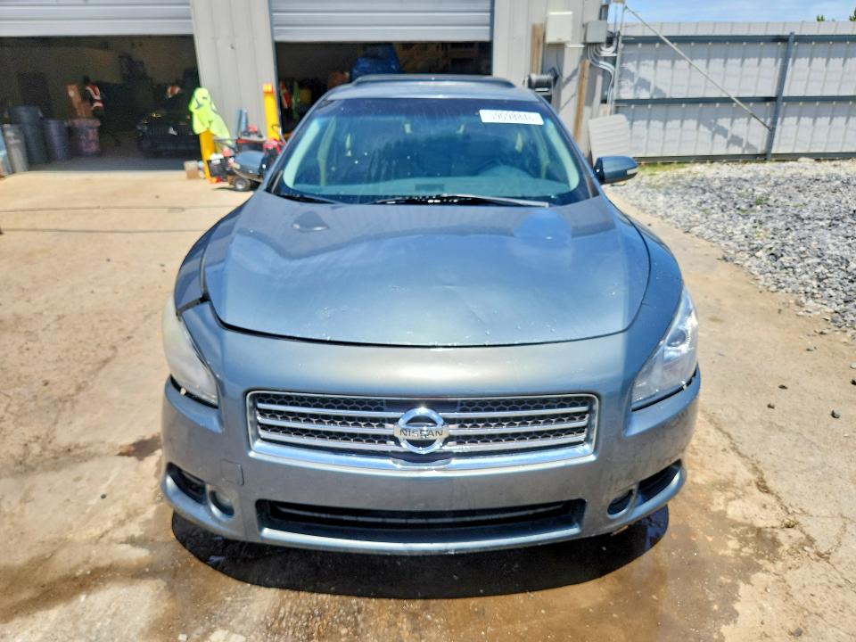 59098846 :رقم المزاد ، 1N4AA5AP5BC823914 vin ، 2011 Nissan Maxima مزاد بيع