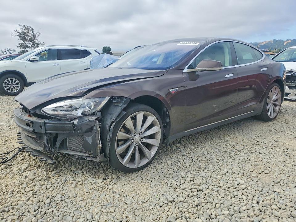 Auction sale of the 2014 Tesla Model S, vin: 5YJSA1H13EFP50056, lot number: 54446786