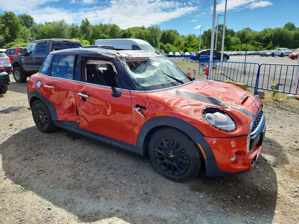 Продажа на аукционе авто 2019 Mini Cooper, vin: WMWXU3C53K2L20042, номер лота: 56816536