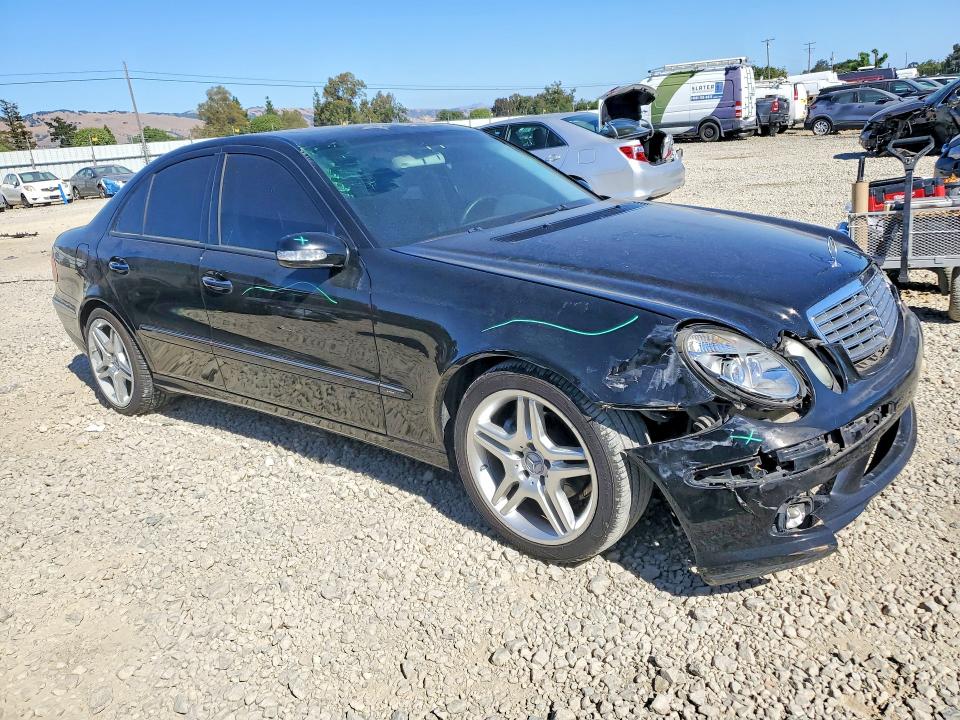 58322306 :رقم المزاد ، WDBUF65J15A705345 vin ، 2005 Mercedes-benz E مزاد بيع