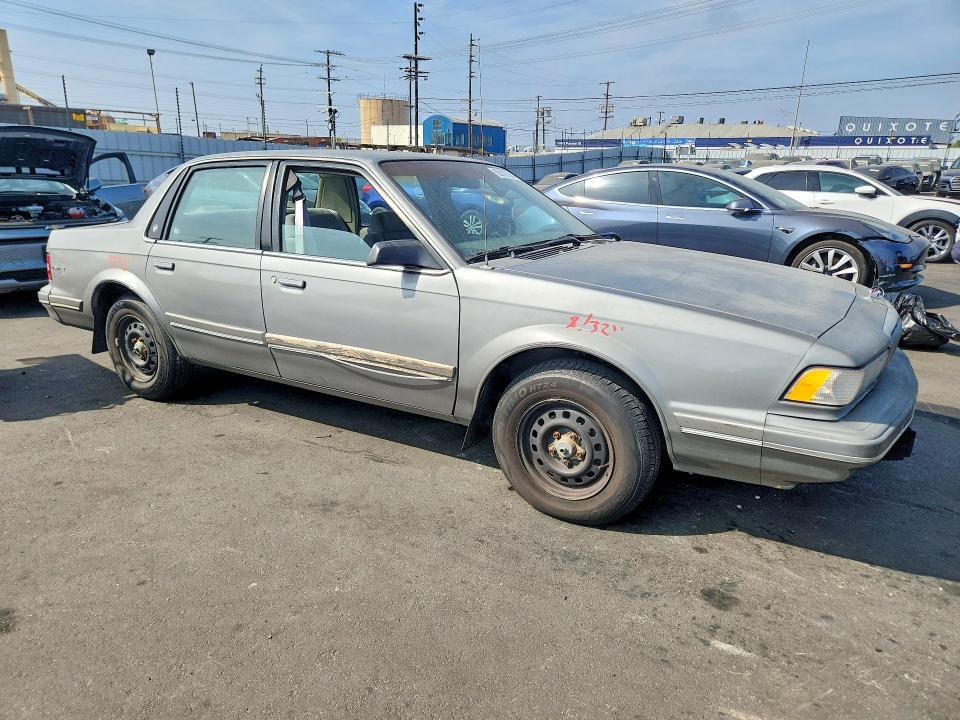 55516736 :رقم المزاد ، 1G4AH55M3S6485817 vin ، 1995 Buick Century مزاد بيع