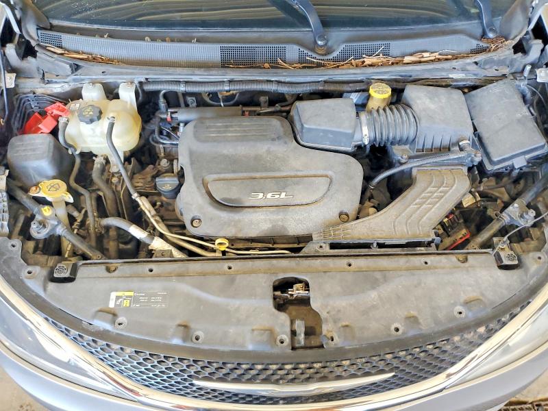 Продажа на аукционе авто 2018 Chrysler Pacifica, vin: 2C4RC1BG0JR119060, номер лота: 57073506