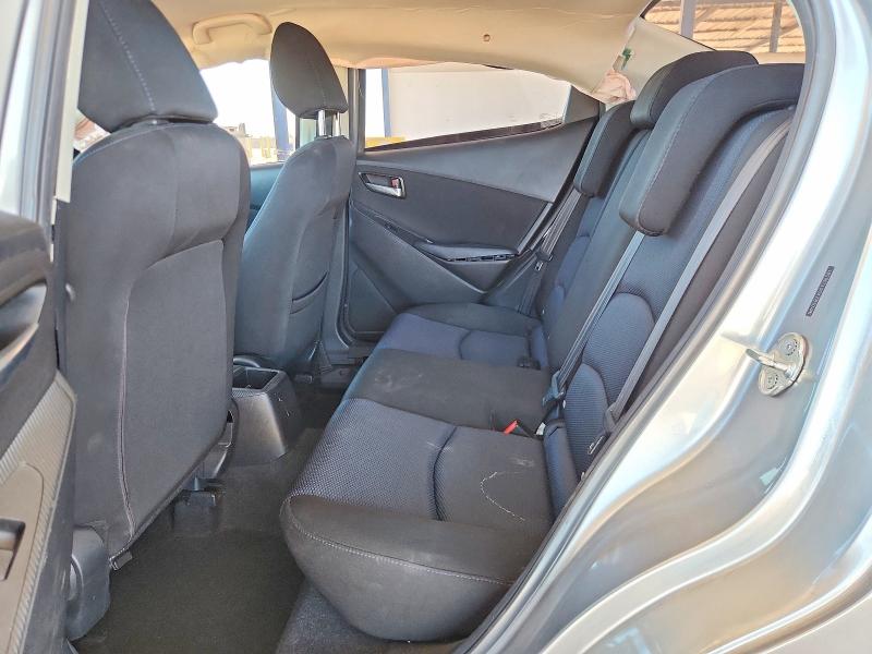 Продаж на аукціоні авто 2016 Scion Ia, vin: 3MYDLBZV0GY135581, номер лоту: 58562006