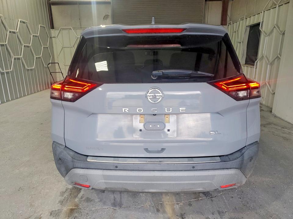 59057556 :رقم المزاد ، 5N1AT3CA5MC728544 vin ، 2021 Nissan Rogue مزاد بيع