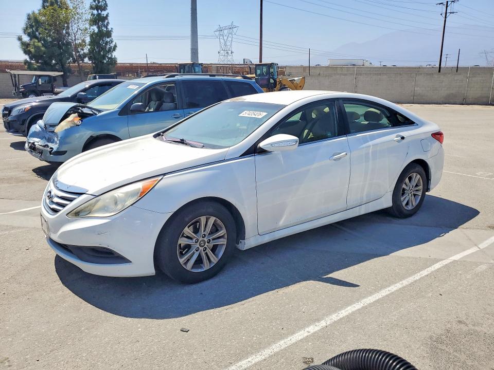 2014 Hyundai Sonata მანქანა იყიდება აუქციონზე, vin: 5NPEB4AC4EH862762, აუქციონის ნომერი: 57435406
