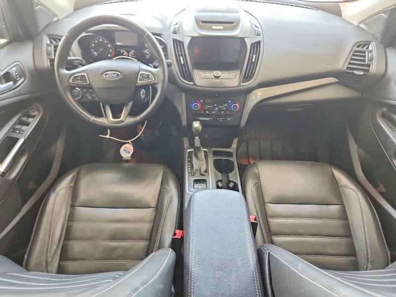 2017 Ford Escape მანქანა იყიდება აუქციონზე, vin: 1FMCU9GD4HUE40947, აუქციონის ნომერი: 55370376