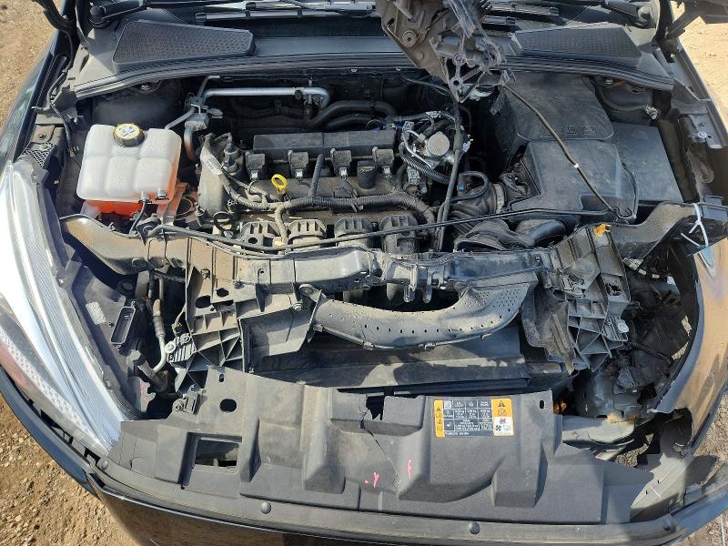56262806 :رقم المزاد ، 1FADP3F25GL390292 vin ، 2016 Ford Focus مزاد بيع