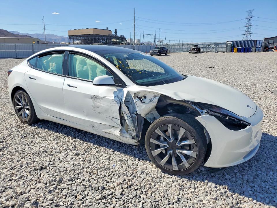 57735136 :رقم المزاد ، 5YJ3E1EA9RF767043 vin ، 2024 Tesla Model 3 مزاد بيع