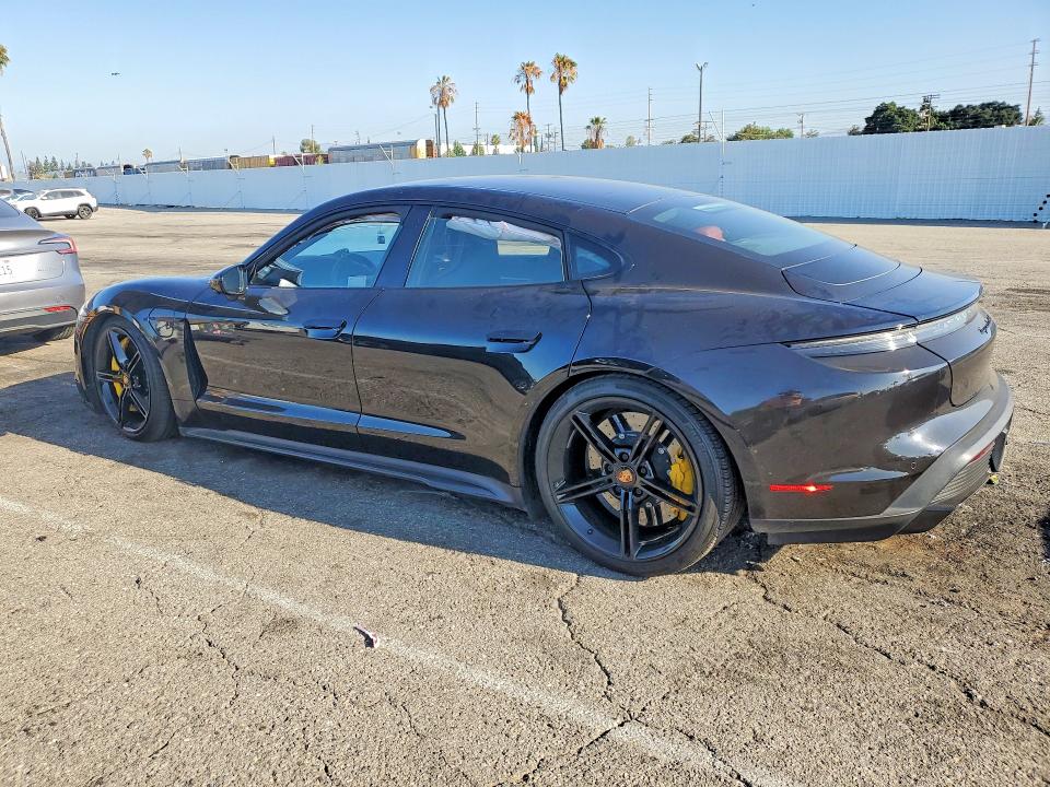 58413106 :رقم المزاد ، WP0AC2Y1XMSA62894 vin ، 2021 Porsche Taycan مزاد بيع