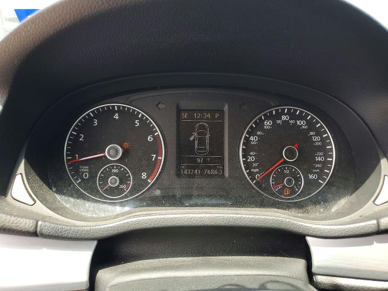 58590006 :رقم المزاد ، 1VWBP7A38DC083927 vin ، 2013 Volkswagen Passat مزاد بيع