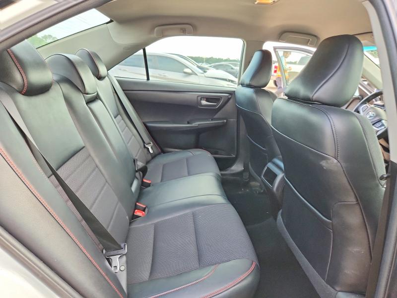 55913616 :رقم المزاد ، 4T1BF1FKXHU287191 vin ، 2017 Toyota Camry مزاد بيع