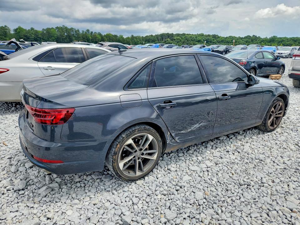 58092046 :رقم المزاد ، WAUGMAF45KA101516 vin ، 2019 Audi A4 مزاد بيع