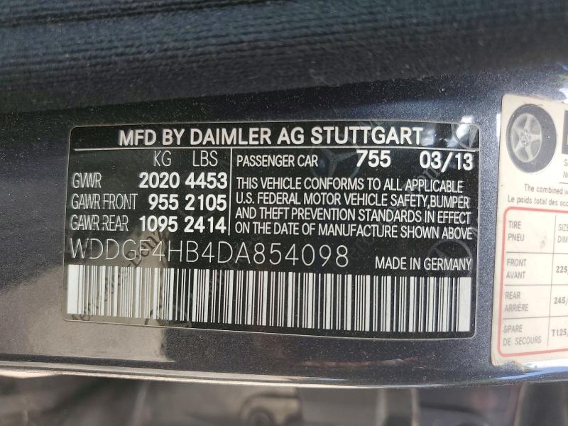 2013 Mercedes-benz C მანქანა იყიდება აუქციონზე, vin: WDDGF4HB4DA854098, აუქციონის ნომერი: 58903206
