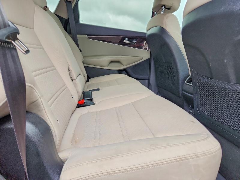 57536086 :رقم المزاد ، 5XYPGDA39HG243824 vin ، 2017 Kia Sorento مزاد بيع