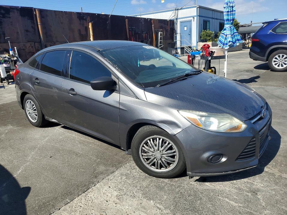 57847696 :رقم المزاد ، 1FADP3E23EL453856 vin ، 2014 Ford Focus مزاد بيع