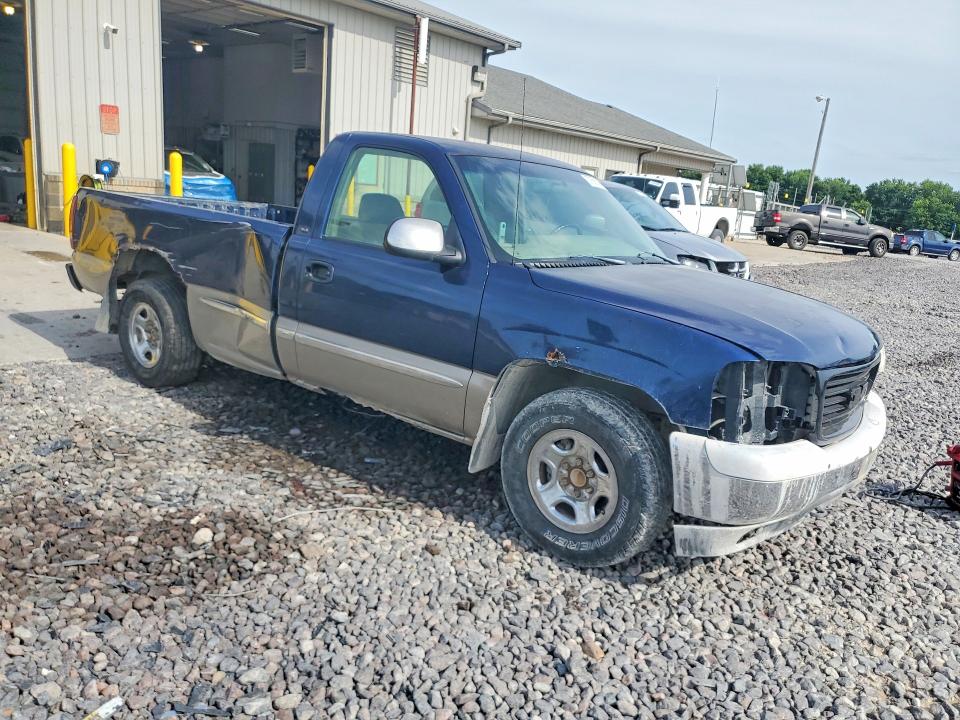 57656296 :رقم المزاد ، 1GTEC14T8YE182360 vin ، 2000 Gmc New Sierra مزاد بيع