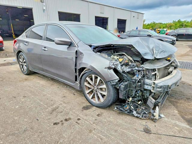 Aukcja sprzedaży 2017 Nissan Altima, vin: 1N4AL3AP6HC273758, numer aukcji: 56813966