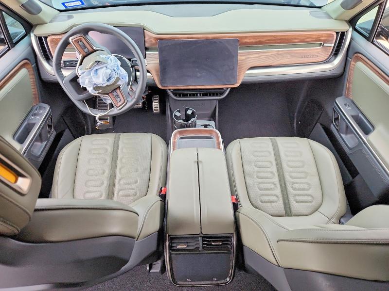 2023 Rivian R1t მანქანა იყიდება აუქციონზე, vin: 7FCTGBAA7PN028073, აუქციონის ნომერი: 55439736