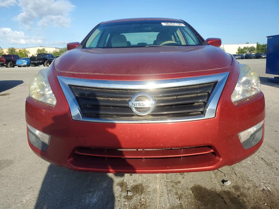 2013 Nissan Altima მანქანა იყიდება აუქციონზე, vin: 1N4AL3AP6DC122042, აუქციონის ნომერი: 56357136