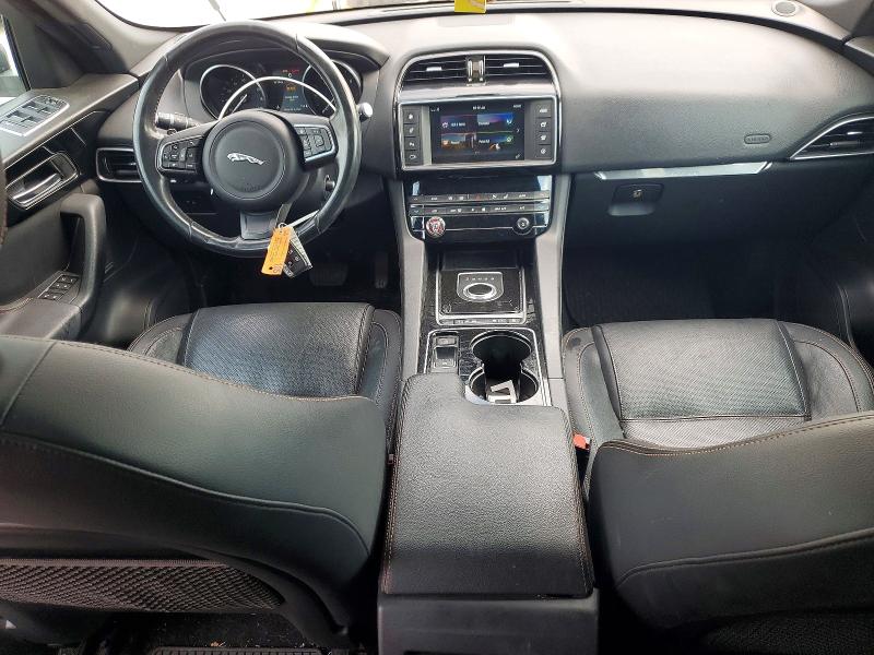 55632996 :رقم المزاد ، SADCK2BN8HA097194 vin ، 2017 Jaguar F-pace مزاد بيع