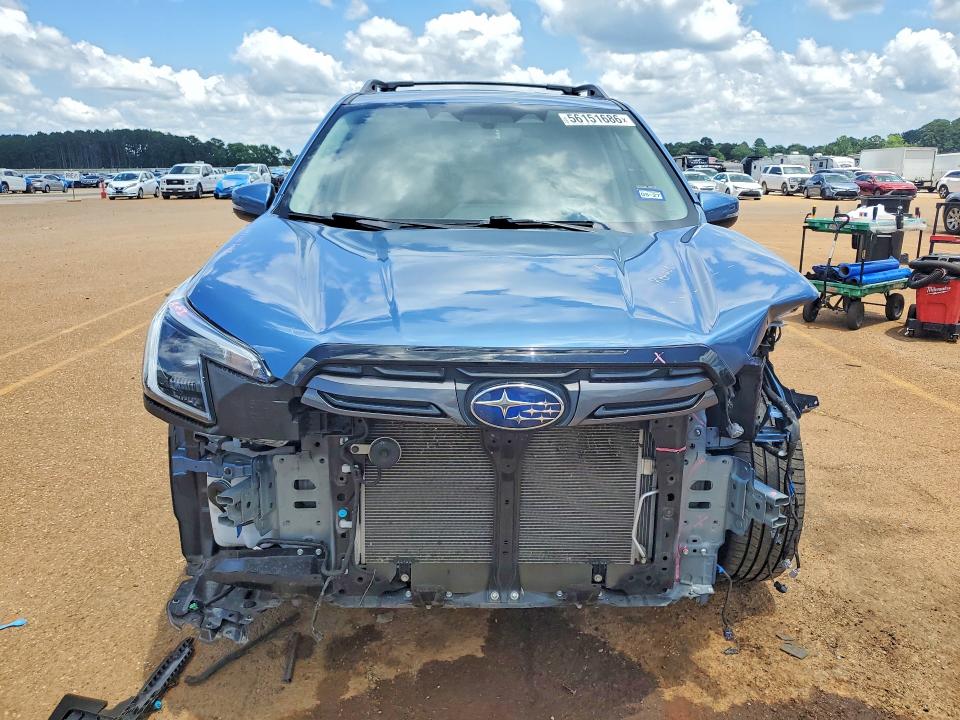 Продажа на аукционе авто 2022 Subaru Forester, vin: JF2SKAPC9NH452435, номер лота: 56151686