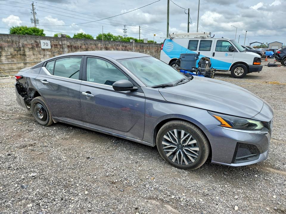Продаж на аукціоні авто 2025 Nissan Altima, vin: 1N4BL4DV8SN427001, номер лоту: 56830206
