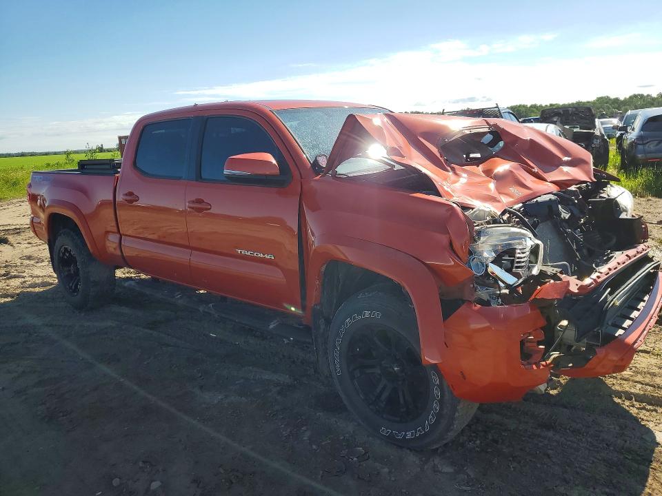 57846866 :رقم المزاد ، 5TFDZ5BN2HX021867 vin ، 2017 Toyota Tacoma مزاد بيع