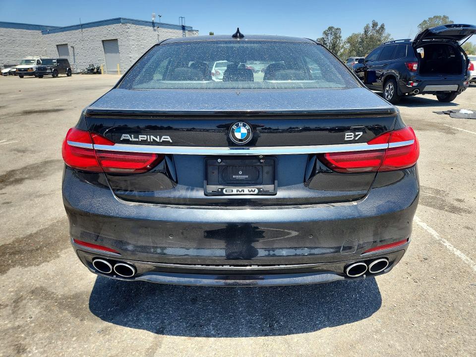 56361786 :رقم المزاد ، WBA7F2C58HG543757 vin ، 2017 Bmw Alpina B7 مزاد بيع