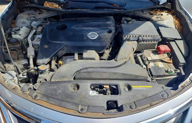 58951706 :رقم المزاد ، 1N4AL3AP5FC185085 vin ، 2015 Nissan Altima مزاد بيع