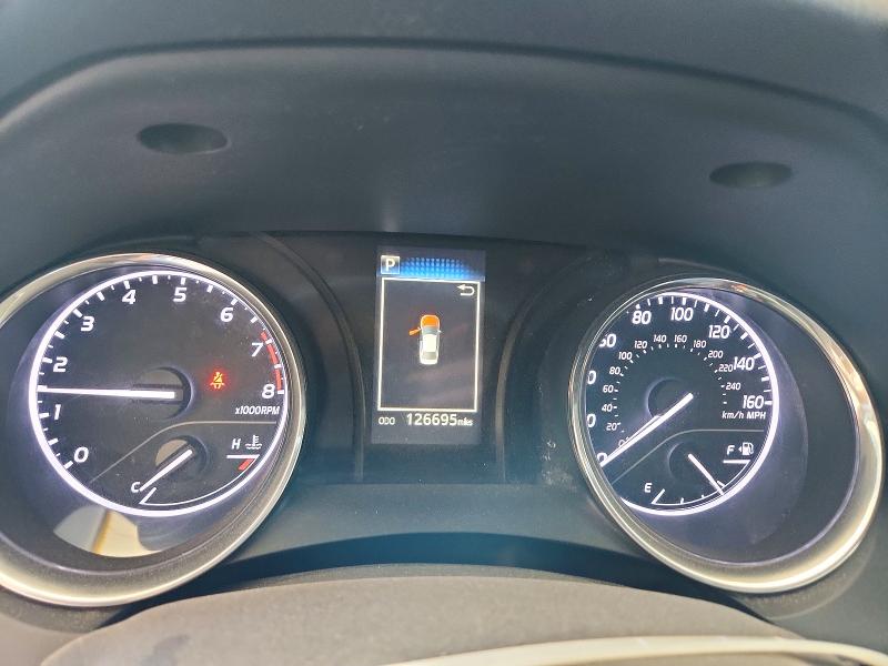 56271206 :رقم المزاد ، 4T1B11HK0KU692706 vin ، 2019 Toyota Camry مزاد بيع