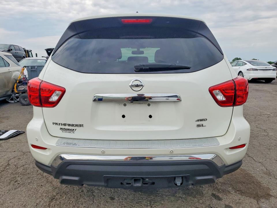 2017 Nissan Pathfinder მანქანა იყიდება აუქციონზე, vin: 5N1DR2MM3HC685777, აუქციონის ნომერი: 58259826