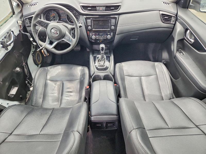 57603146 :رقم المزاد ، 5N1AT2MT2LC745133 vin ، 2020 Nissan Rogue مزاد بيع