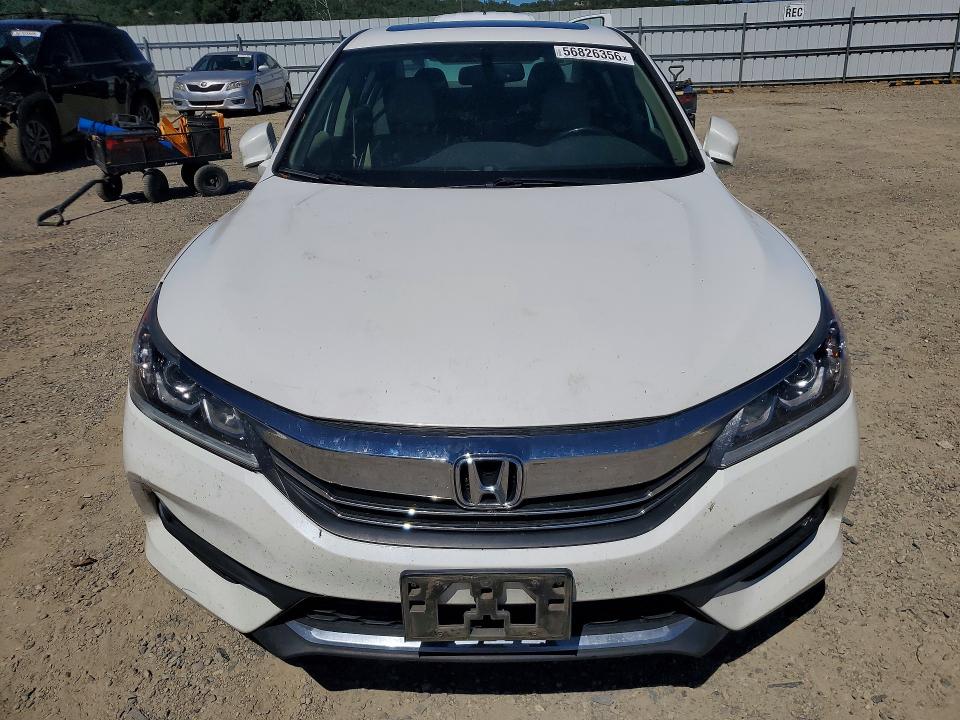2016 Honda Accord მანქანა იყიდება აუქციონზე, vin: 1HGCR3F87GA001346, აუქციონის ნომერი: 56826356