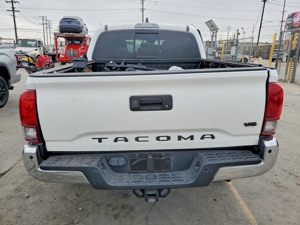 58763116 :رقم المزاد ، 3TMAZ5CN6PM203836 vin ، 2023 Toyota Tacoma مزاد بيع