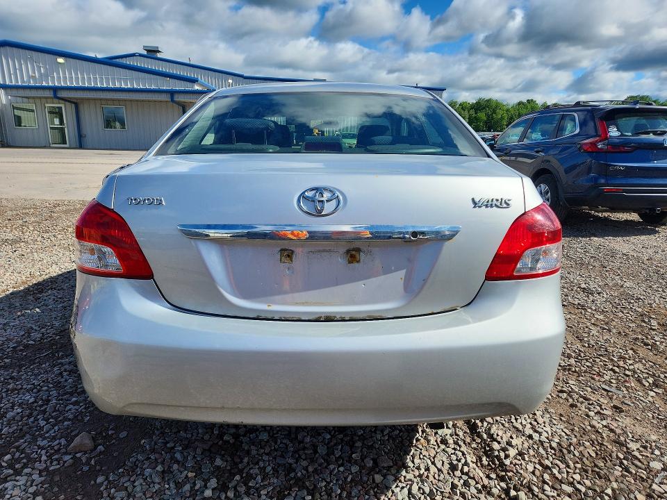 57377426 :رقم المزاد ، JTDBT923671074183 vin ، 2007 Toyota Yaris مزاد بيع