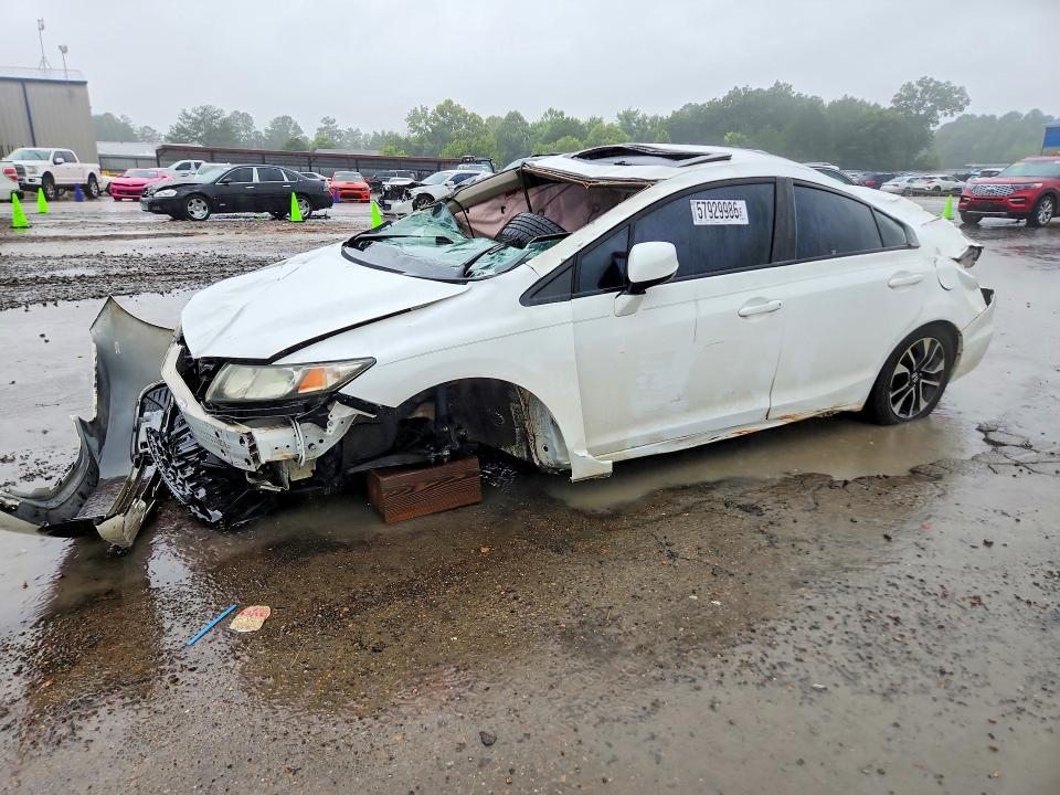 Продажа на аукционе авто 2013 Honda Civic, vin: 19XFB2F85DE040147, номер лота: 57929986