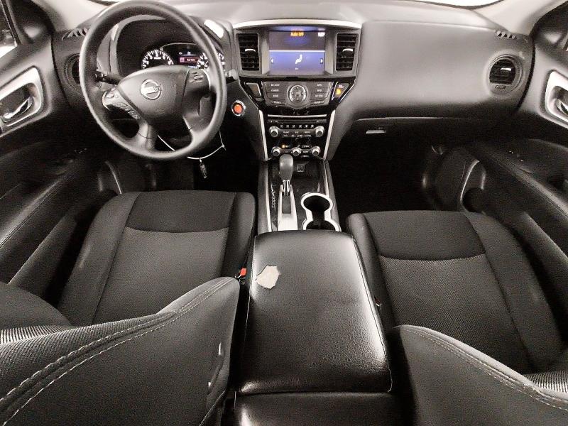 Продаж на аукціоні авто 2018 Nissan Pathfinder, vin: 5N1DR2MN1JC621591, номер лоту: 55899476