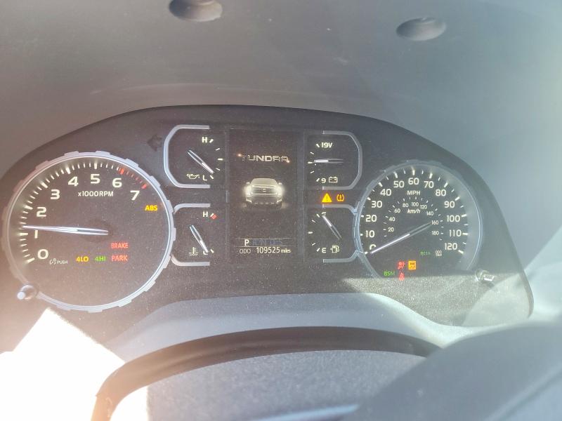 57907856 :رقم المزاد ، 5TFAW5F1XJX683981 vin ، 2018 Toyota Tundra مزاد بيع
