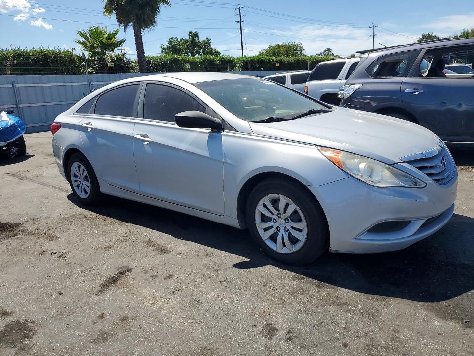 2011 Hyundai Sonata მანქანა იყიდება აუქციონზე, vin: 5NPEB4AC0BH266205, აუქციონის ნომერი: 59368616