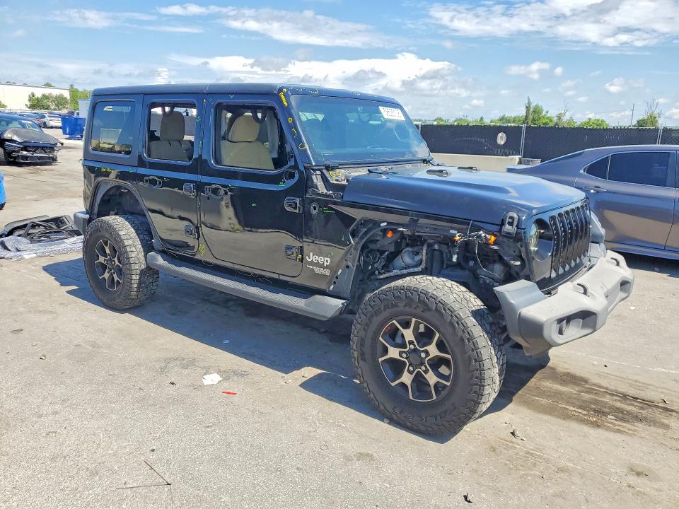 58535106 :رقم المزاد ، 1C4HJXDG0JW177131 vin ، 2018 Jeep Wrangler Unlimited مزاد بيع