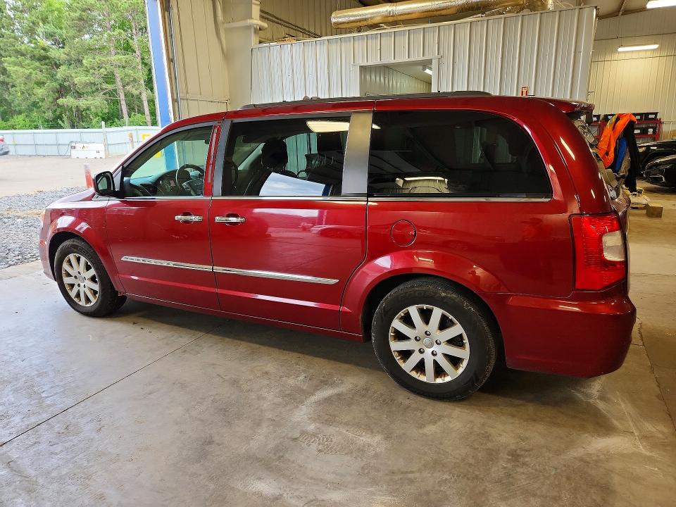 57736856 :رقم المزاد ، 2C4RC1BG5FR662881 vin ، 2015 Chrysler Town & Country مزاد بيع