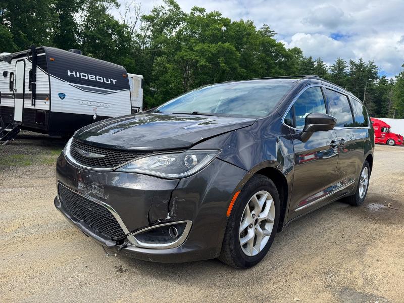 Продаж на аукціоні авто 2017 Chrysler Pacifica, vin: 2C4RC1BG8HR803588, номер лоту: 57971776